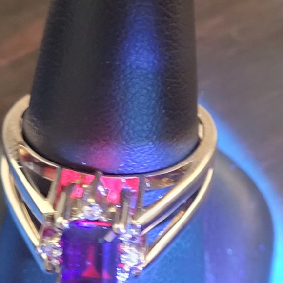 Karis Brand Ruby and Quartz and Sapphire and Quartz Reversable Ring Size 8 1/4 - Picture 9 of 9